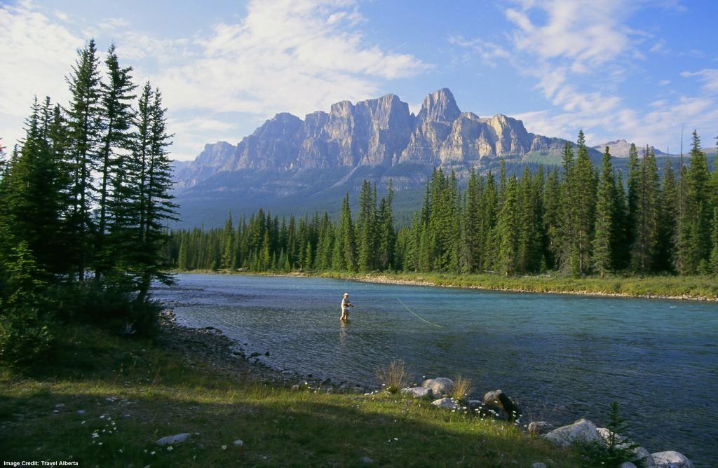 Hi Castle Mountain - Hostel Dış mekan fotoğraf