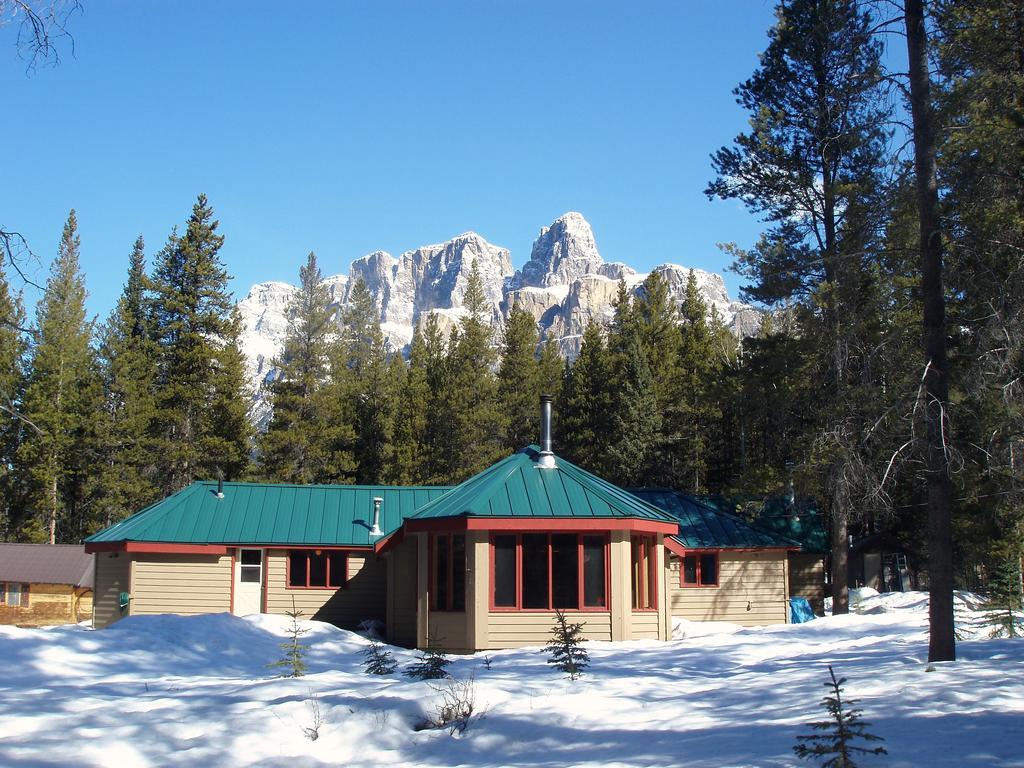 Hi Castle Mountain - Hostel Dış mekan fotoğraf