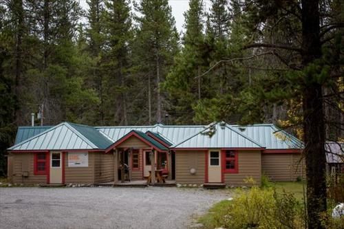 Hi Castle Mountain - Hostel Dış mekan fotoğraf